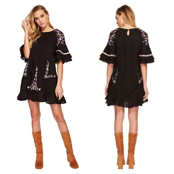 Free People Dresses & Skirts - Free People Embroidery Boho Pavlo Dress